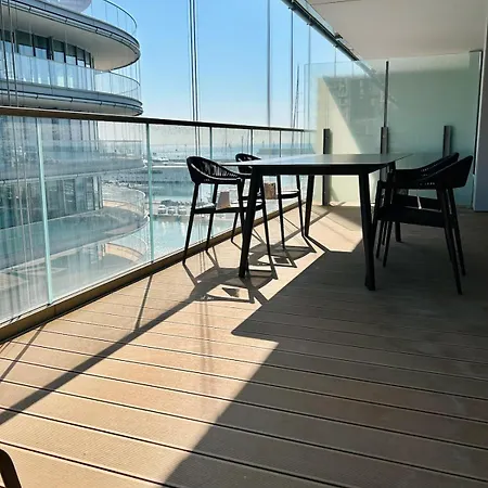 Casa Piano Waterfront Wifi Free Parking *