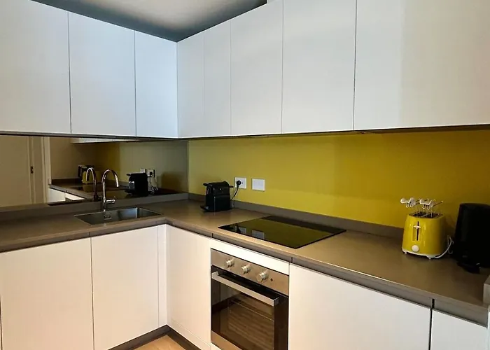 Casa Piano Waterfront Wifi Free Parking