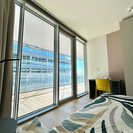 アパート Casa Piano Waterfront Wifi Free Parking