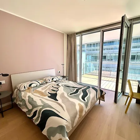 Casa Piano Waterfront Wifi Free Parking Apartment *