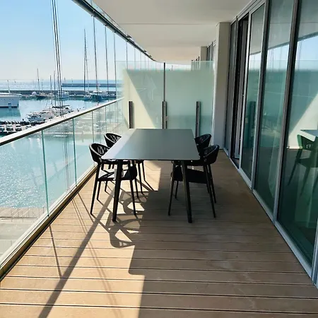 Casa Piano Waterfront Wifi Free Parking Apartment