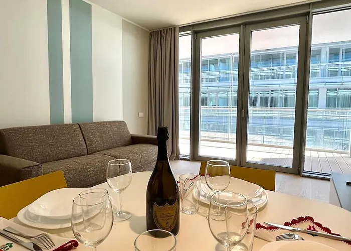 Casa Piano Waterfront Wifi Free Parking * ג'נובה