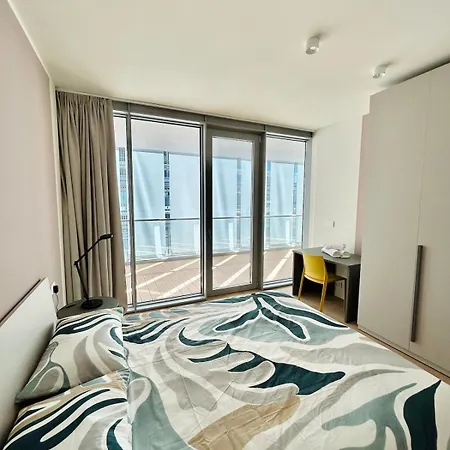 Апартаменты Casa Piano Waterfront Wifi Free Parking Генуя